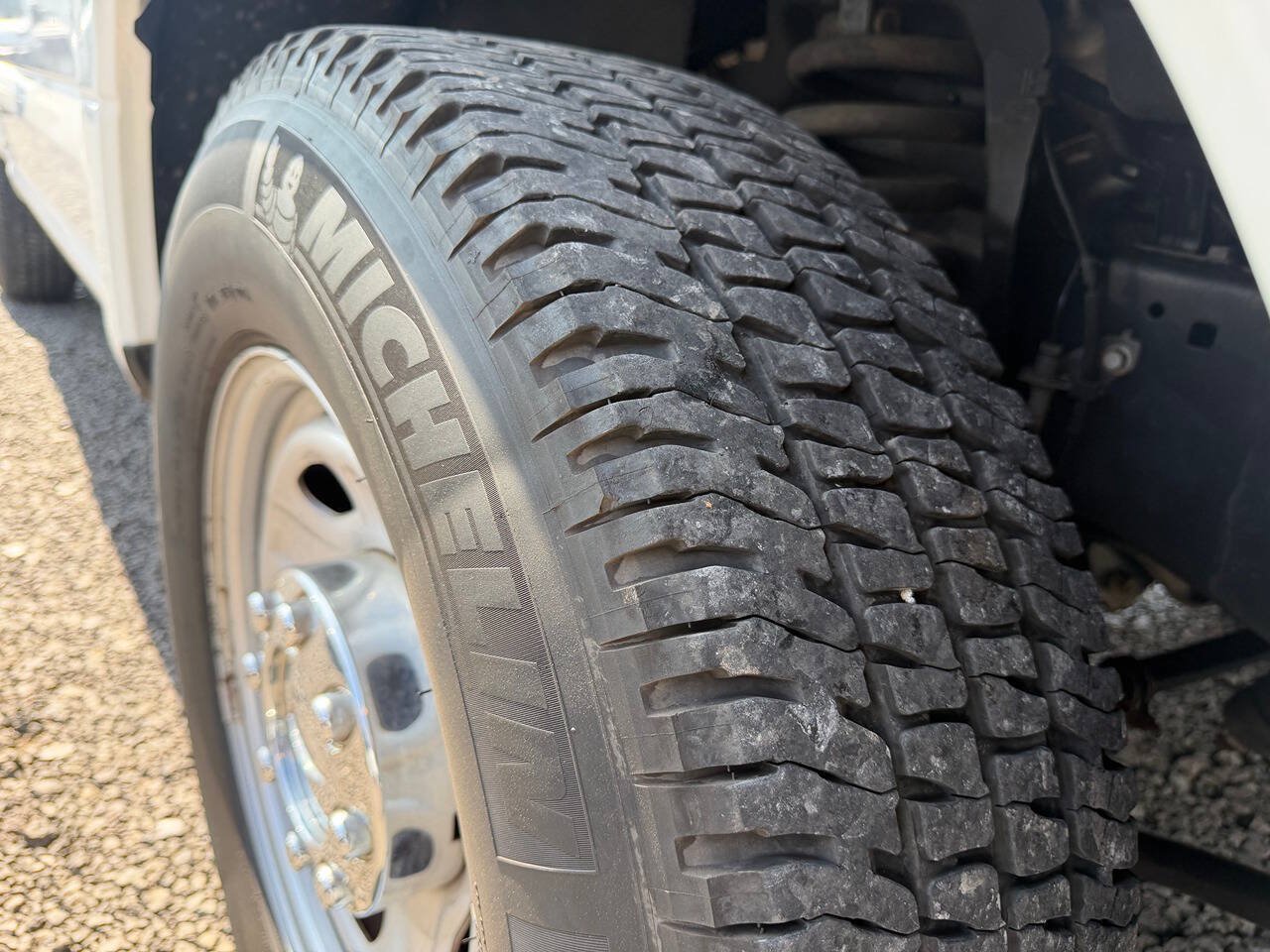 Used 2017 Ford F250 XL w/ Power Equipment Group RWD image 17