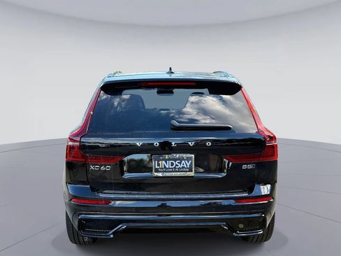 Certified 2026 Volvo XC60 B5 Ultra w/ Protection Package Premier AWD/4WD image 10