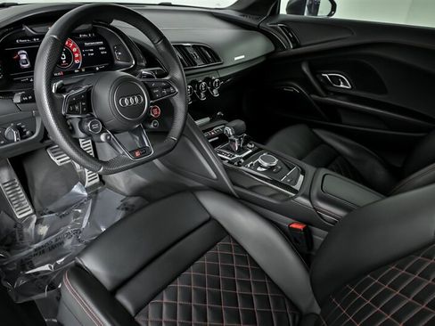 Used 2018 Audi R8 V10 plus AWD/4WD image 21