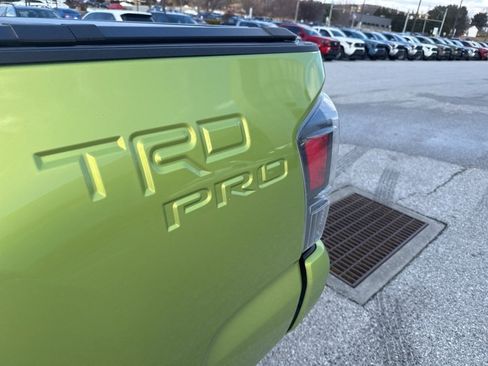 Used 2022 Toyota Tacoma TRD Pro image 4