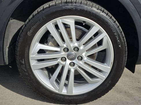 Used 2019 Audi Q5 2.0T Premium Plus w/ Premium Plus Package image 14