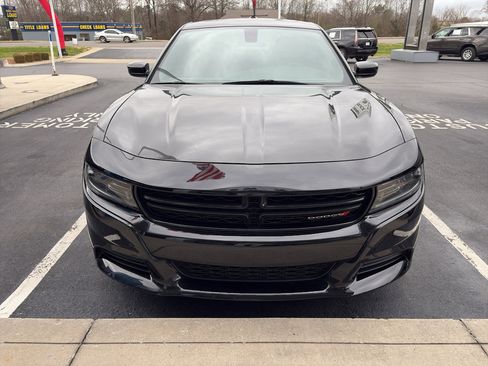 Used 2023 Dodge Charger SXT w/ Blacktop Package image 7