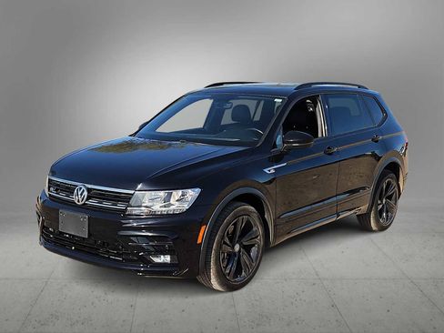 Used 2021 Volkswagen Tiguan SE R-Line image 4