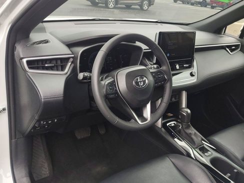 Used 2023 Toyota Corolla Cross AWD Hybrid w/ Convenience Package image 15