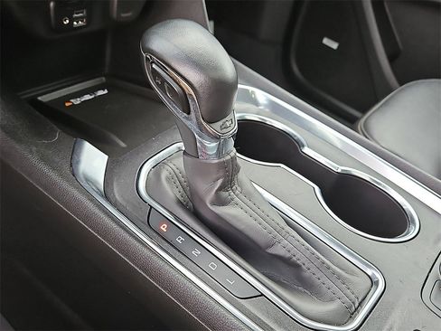 Certified 2023 Chevrolet Traverse Premier w/ Redline Edition image 12