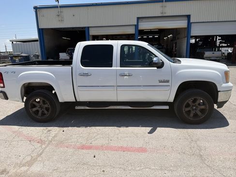 Used 2012 GMC Sierra 1500 SLE w/ Texas Edition AWD/4WD image 6
