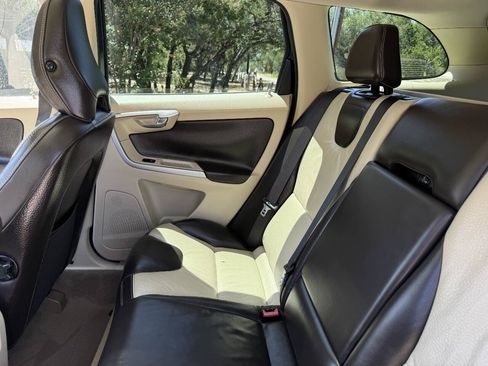 Used 2012 Volvo XC60 T6 AWD/4WD image 28
