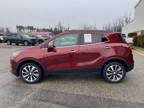 Used 2021 Buick Encore Preferred AWD/4WD image 6