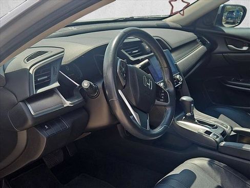 Used 2017 Honda Civic EX-L image 7