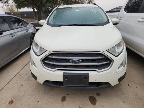 Used 2020 Ford EcoSport SE image 2