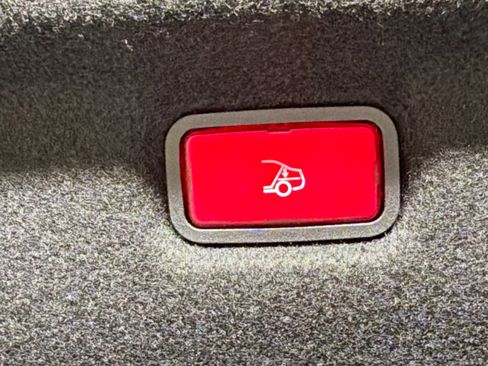 Used 2024 Mercedes-Benz SL 43 AMG image 14