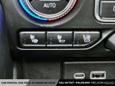 Used 2021 GMC Yukon AT4 w/ AT4 Premium Plus Package AWD/4WD image 21