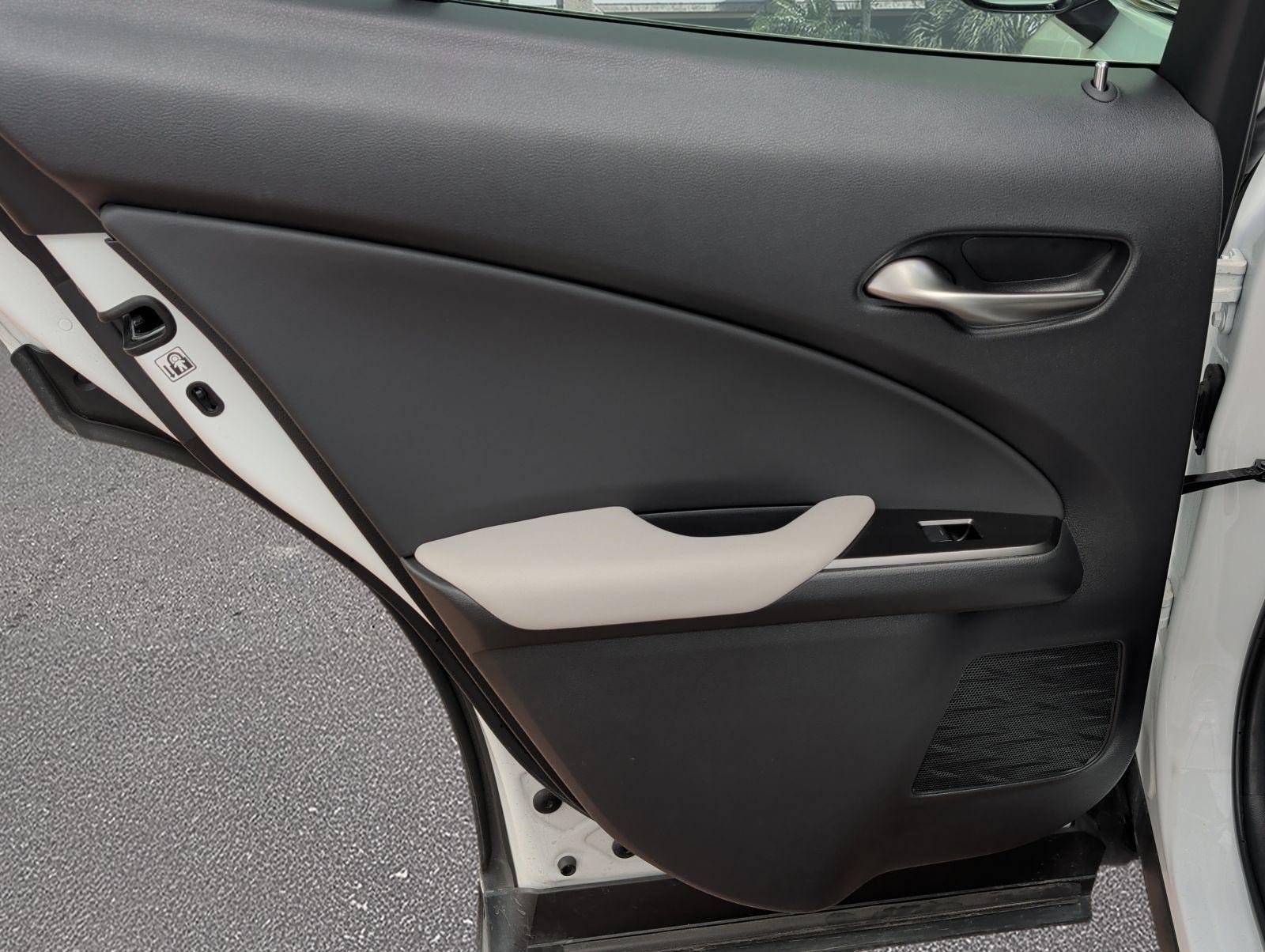 Used 2025 Lexus UX 300h FWD w/ Accessory Package (Z1) image 24