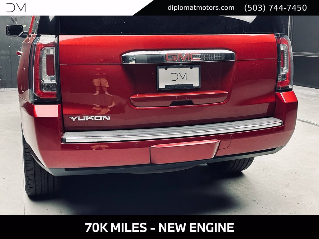 Used 2015 GMC Yukon Denali w/ Premium Package AWD/4WD image 16