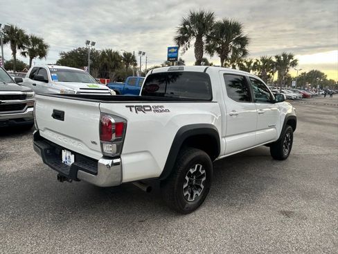 Used 2023 Toyota Tacoma TRD Off-Road image 7