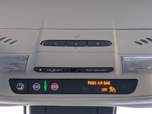 Used 2020 GMC Terrain Denali w/ Denali Premium Package image 25