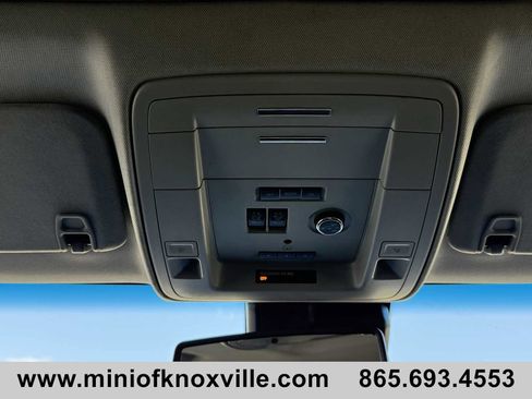 Used 2018 GMC Yukon SLT w/ Open Road Package image 23