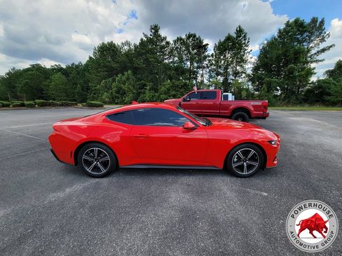 Certified 2024 Ford Mustang Coupe RWD image 7