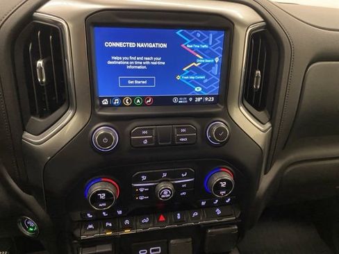 Used 2021 Chevrolet Silverado 1500 LTZ w/ LTZ Premium Package image 11