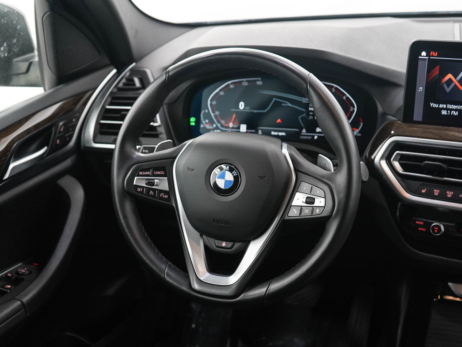 Used 2024 BMW X3 xDrive30i AWD/4WD image 14