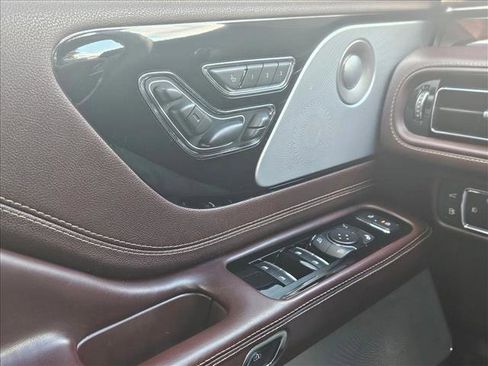 Used 2020 Lincoln Aviator Black Label Grand Touring w/ Class IV Trailer Tow Package image 26