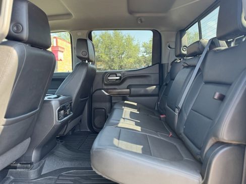 Used 2021 GMC Sierra 1500 SLT image 12
