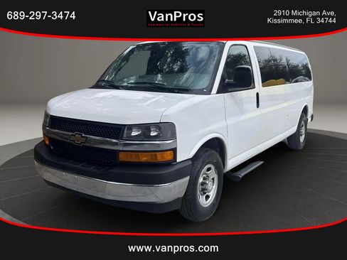 Used 2018 Chevrolet Express 3500 LT w/ LT Preferred Equipment Group image 1