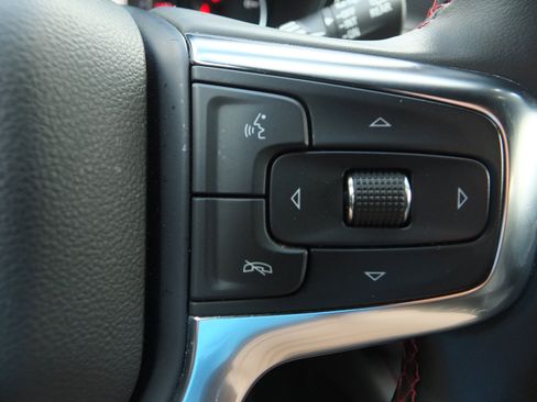 Used 2025 Chevrolet Blazer RS FWD image 20