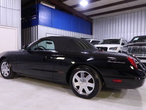 Used 2002 Ford Thunderbird Deluxe 2dr Convertible image 35