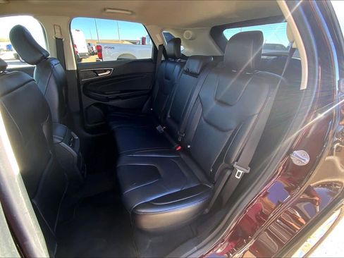 Certified 2022 Ford Edge Titanium image 20