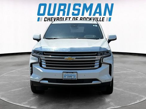 Used 2024 Chevrolet Suburban High Country w/ Premium Package AWD/4WD image 8