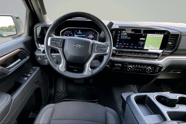 Used 2026 Chevrolet Silverado 1500 RST AWD/4WD image 9