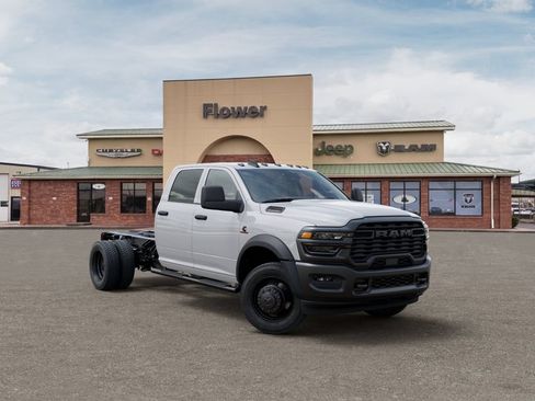 New 2026 RAM 5500 Tradesman w/ Max Tow Package AWD/4WD image 6