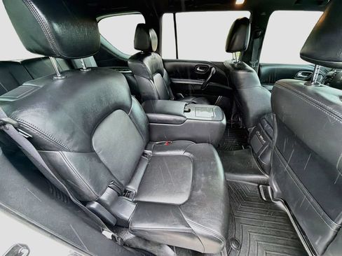 Used 2023 Nissan Armada SL w/ Midnight Edition Package AWD/4WD image 33