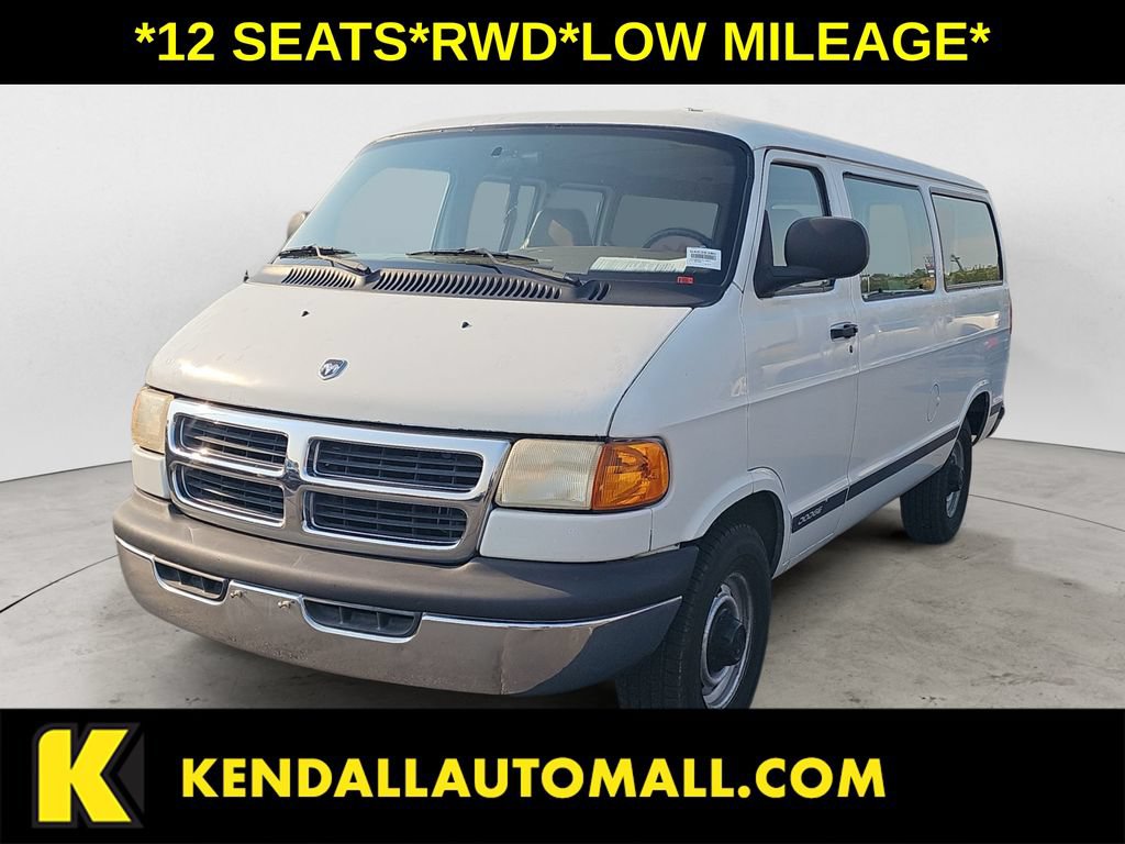 Used 2000 Dodge B2500 Passenger RWD image 1