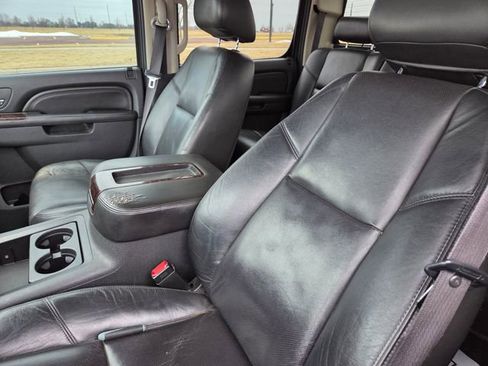 Used 2010 GMC Sierra 1500 Denali image 12