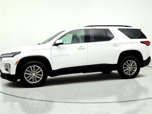 Used 2023 Chevrolet Traverse LT w/ LPO, Floor Liner Package AWD/4WD image 8