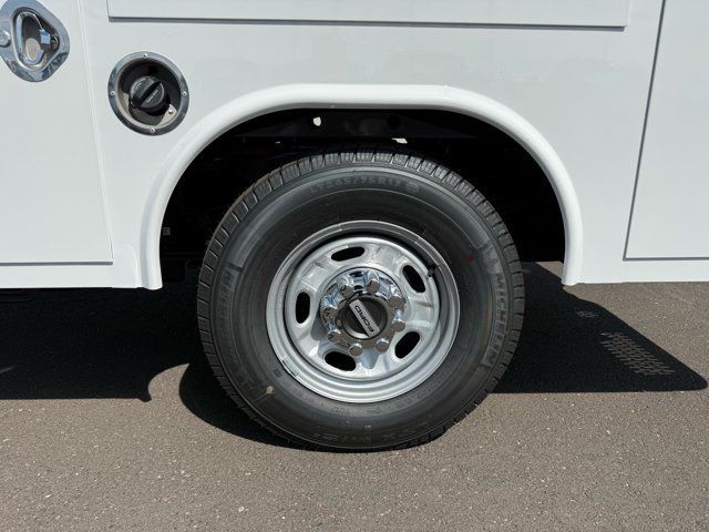 New 2027 Ford F250 XL w/ XL Chrome Package RWD image 26