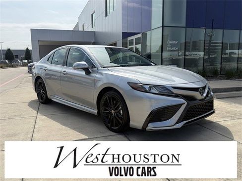 Used 2024 Toyota Camry XSE image 1
