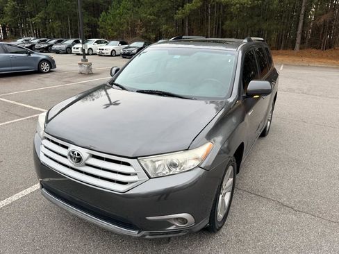 Used 2013 Toyota Highlander Limited image 34