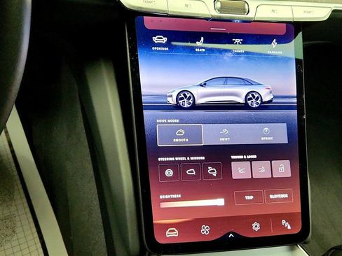 Used 2024 Lucid Air Pure RWD image 20