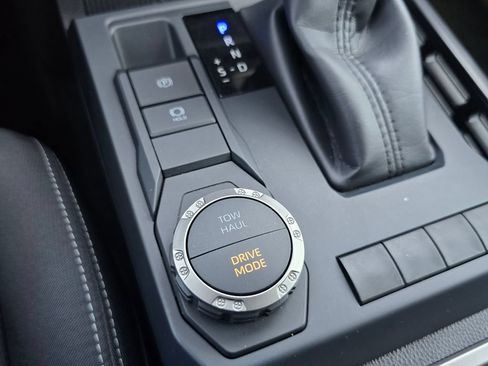 Certified 2025 Toyota Tacoma TRD Sport RWD image 8