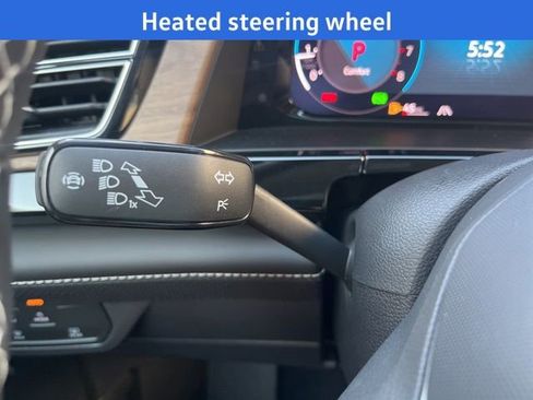 New 2026 Volkswagen Atlas SE FWD image 13