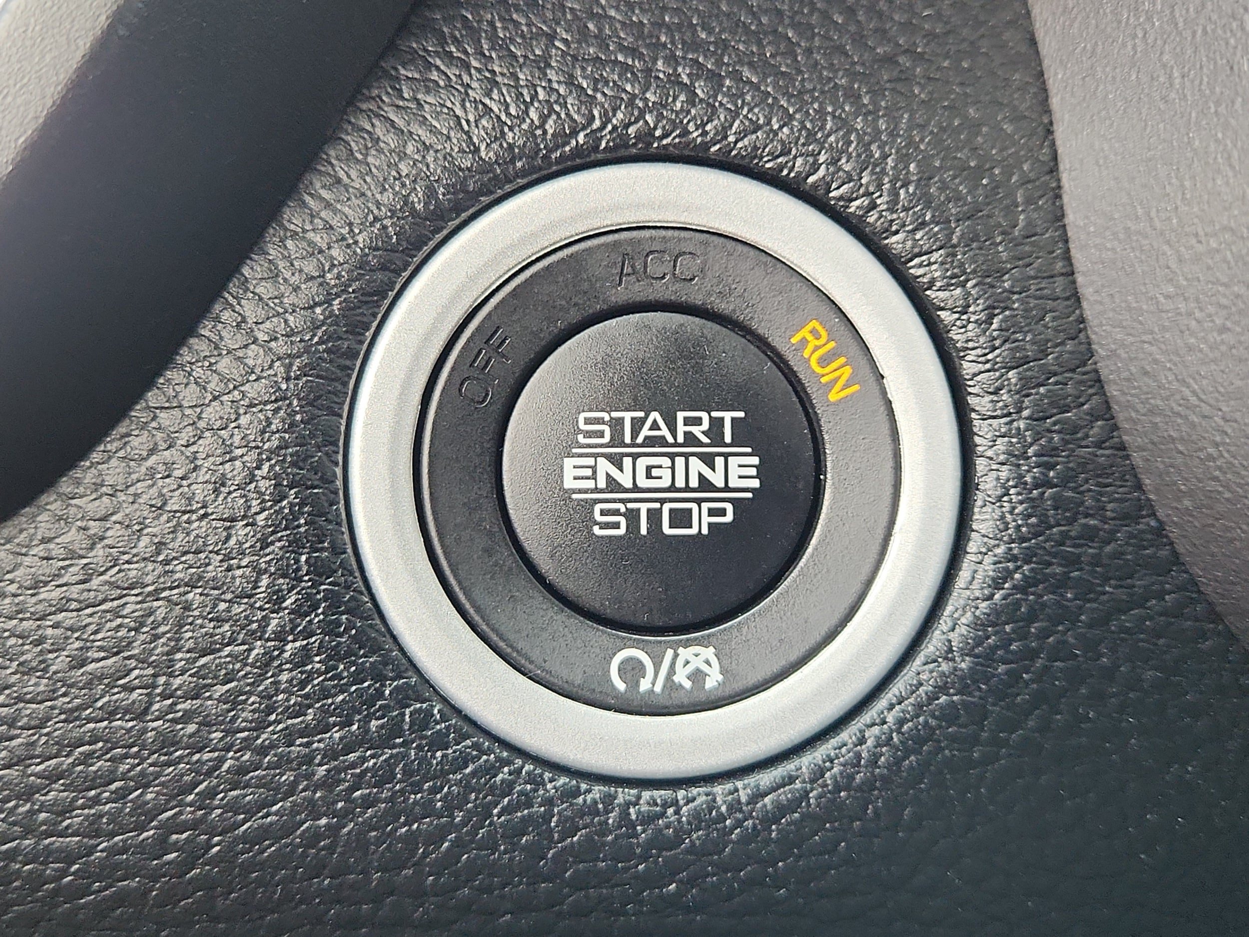 Used 2022 RAM 1500 Laramie AWD/4WD image 21
