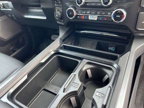New 2026 Ford F550 4x4 Crew Cab image 35