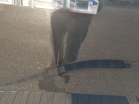 Used 2015 Ford F150 XLT w/ Equipment Group 302A Luxury AWD/4WD image 11