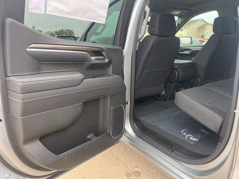 New 2026 Chevrolet Silverado 1500 LT image 40