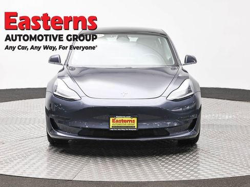 Used 2019 Tesla Model 3 Long Range RWD image 2