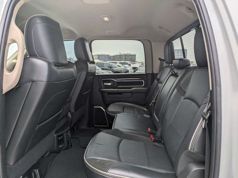 Used 2022 RAM 2500 Laramie AWD/4WD image 13