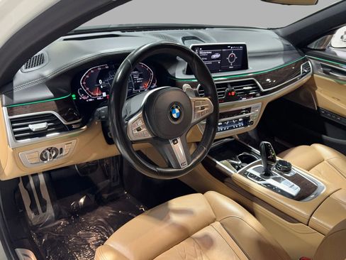 Used 2020 BMW 750i xDrive w/ Autobahn Package image 20